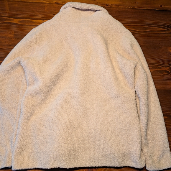 Simons Soft Cream Fleece Sweater - Picture 2 of 3